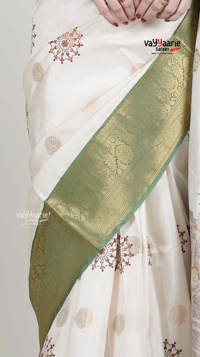 Cream Dola Silk Saree with Kalamkari Art Prints | Classic Ethnic Wear Saree | Vayyaarie Sarees Main Image