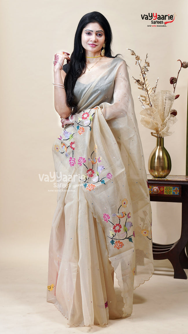 Linen Silk Saree for Day Functions Hover Image