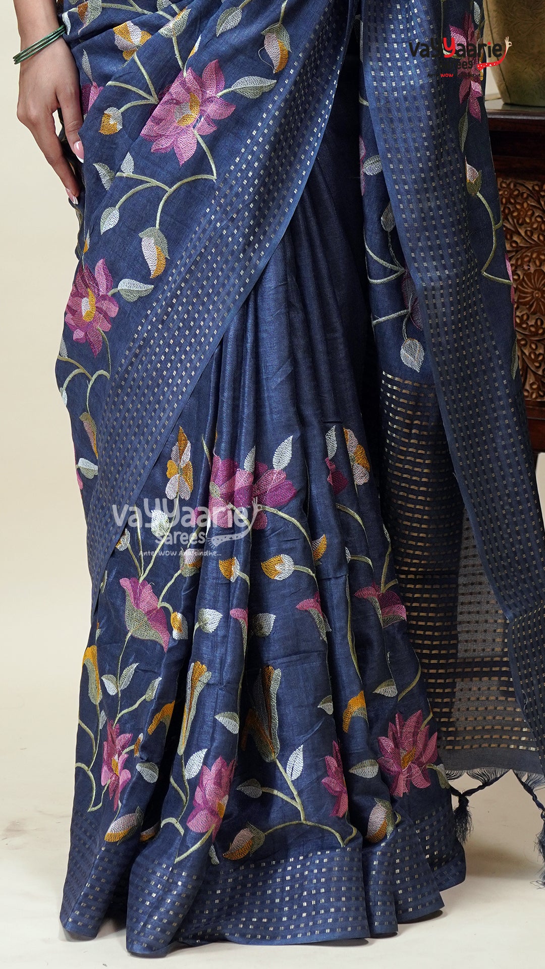 Flowing Georgette Saree for Evening Looks