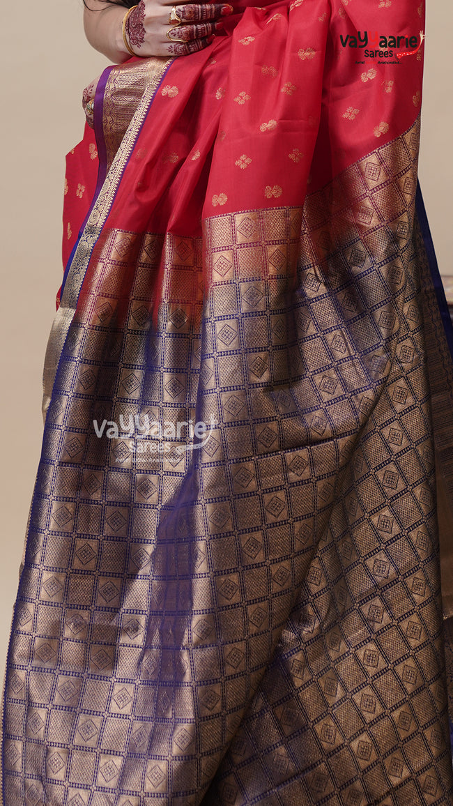 Red Pattu Traditional Saree for Party Wear Main Image
