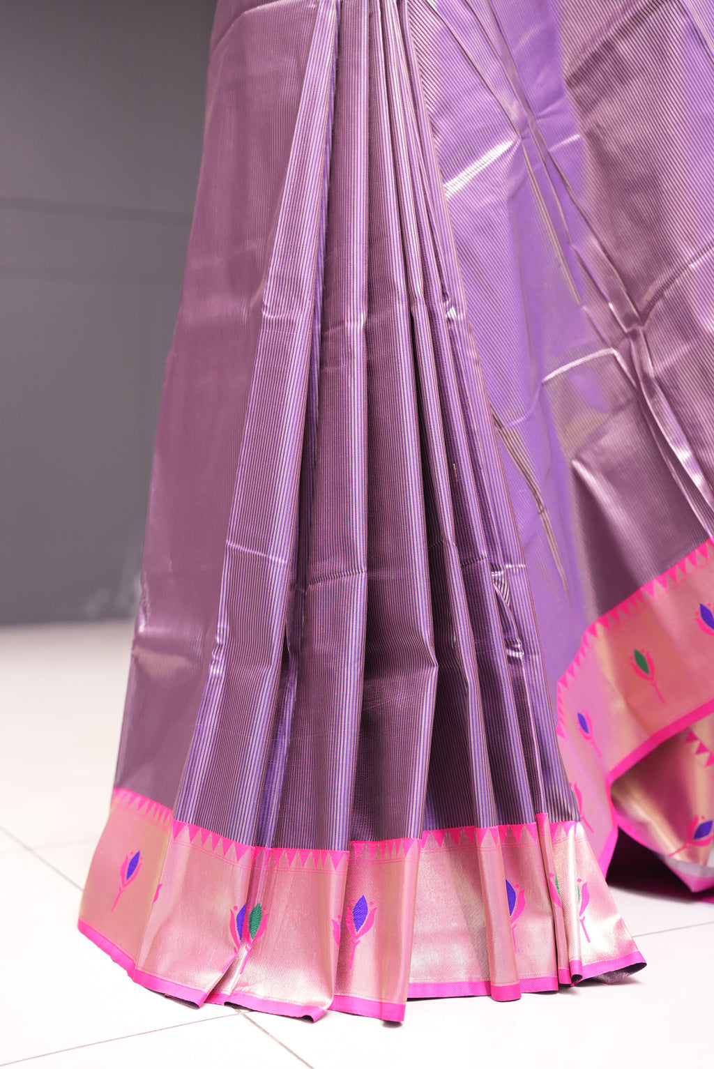 Lavender Semi-Paithani Saree