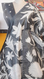 Grey Organza Saree | Fancy Ethnic Wear Saree | Vayyaarie Sarees