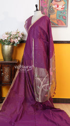 Magenta Chanderi Saree | Classic Handloom Saree | Vayyaarie Sarees