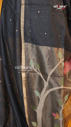Black Chanderi Saree | Classic Handloom Saree | Vayyaarie Sarees