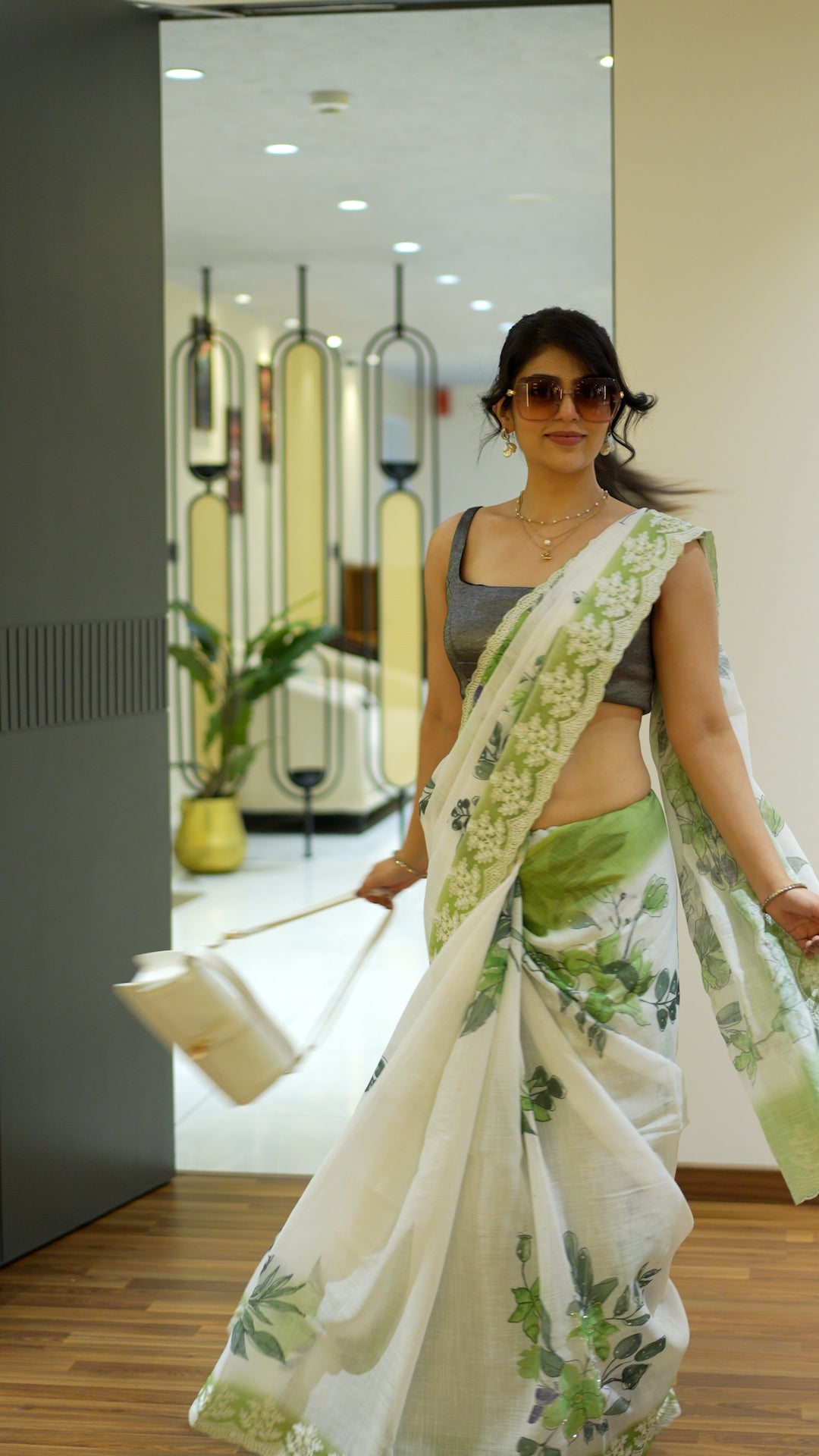 Green Semi Linen Handloom Saree for Festive Wear