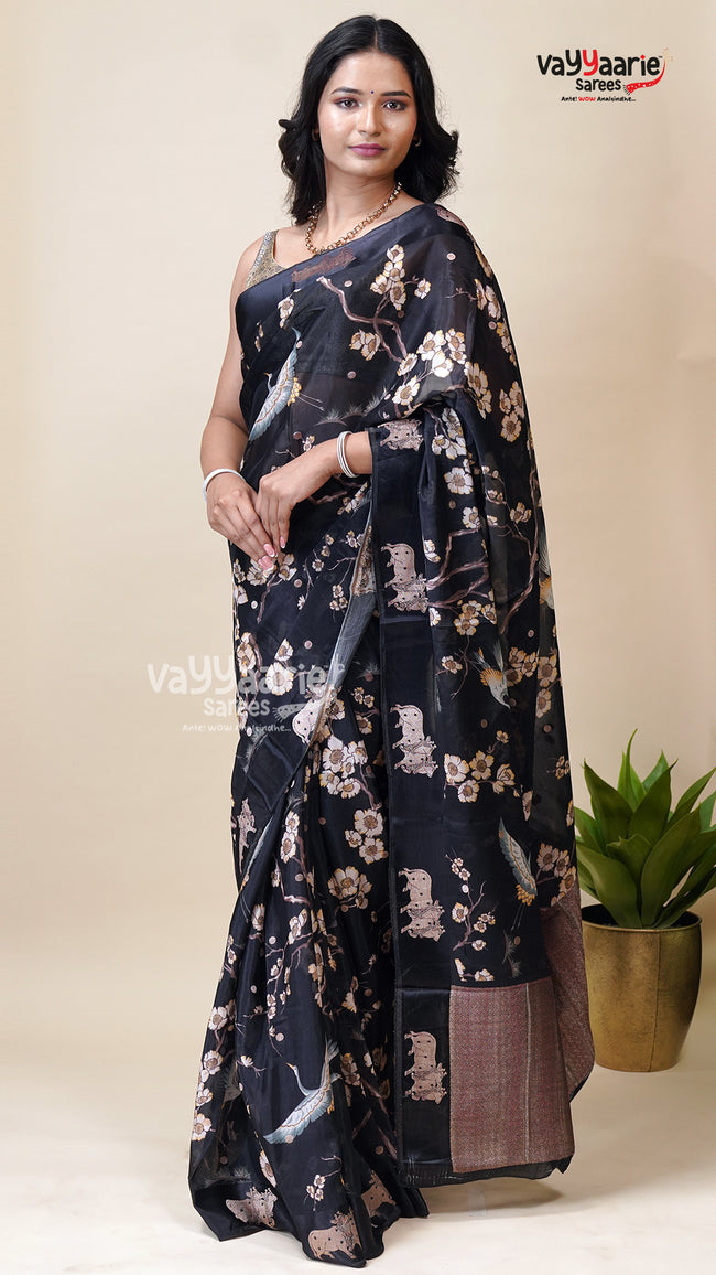 Festive Multicolour Tissu Saree for Women Main Image