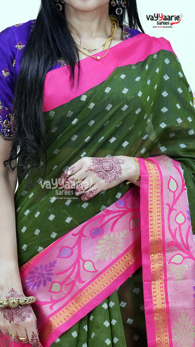 Mehendi Green Kuppadam Saree for Elegant Occasions Main Image