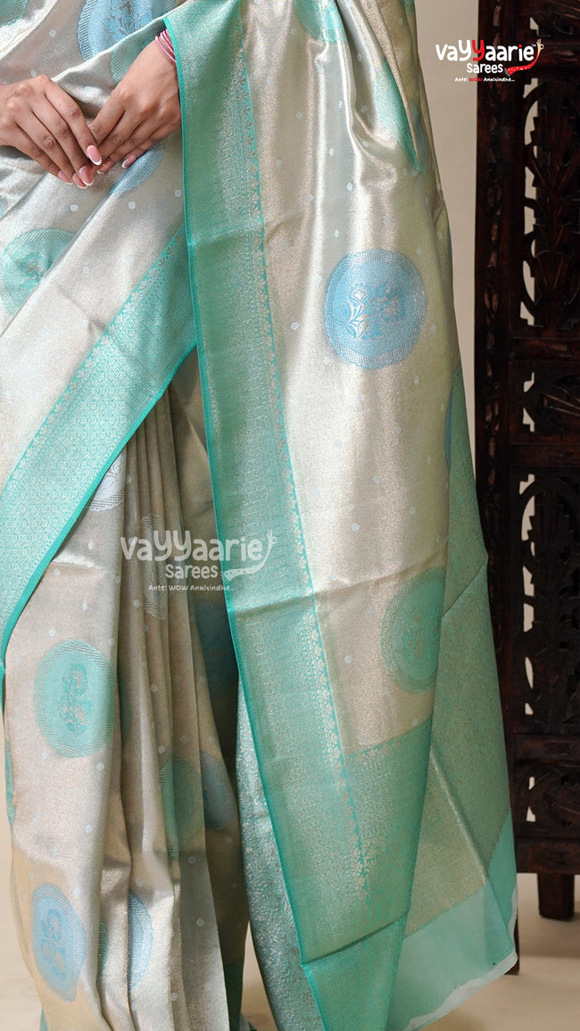 Budget Multicolour Tissu Saree for Occasions Main Image
