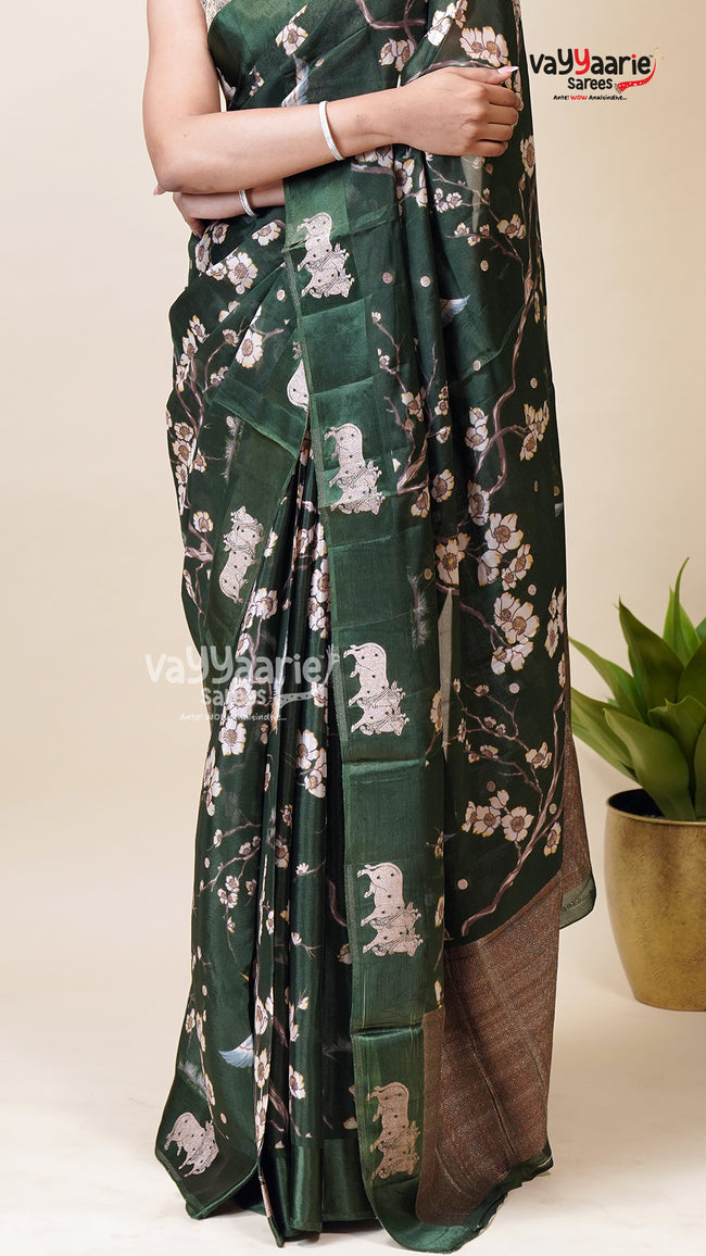 Multicolour Tissu Saree with Unstitched Blouse Main Image