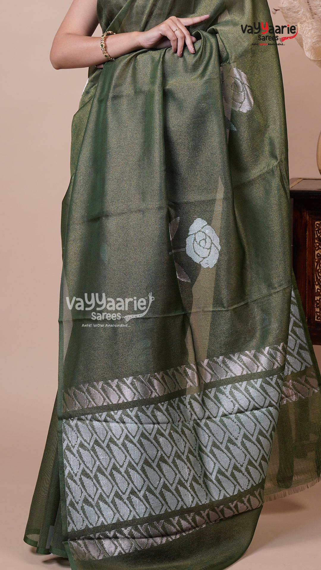 Green Tissue Saree for Wedding Looks