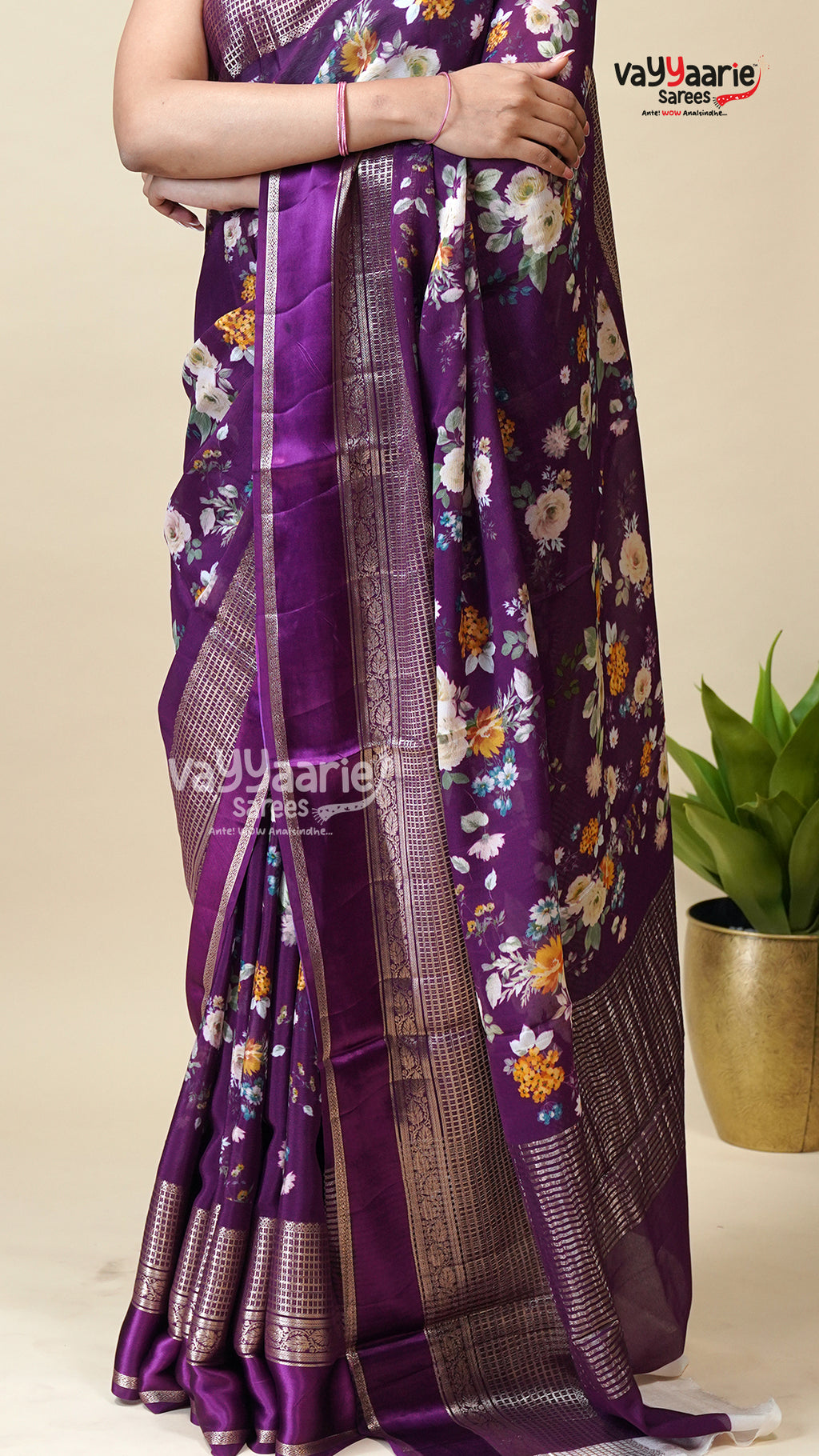 Fancy Tissu Multicolour Saree for Gifting