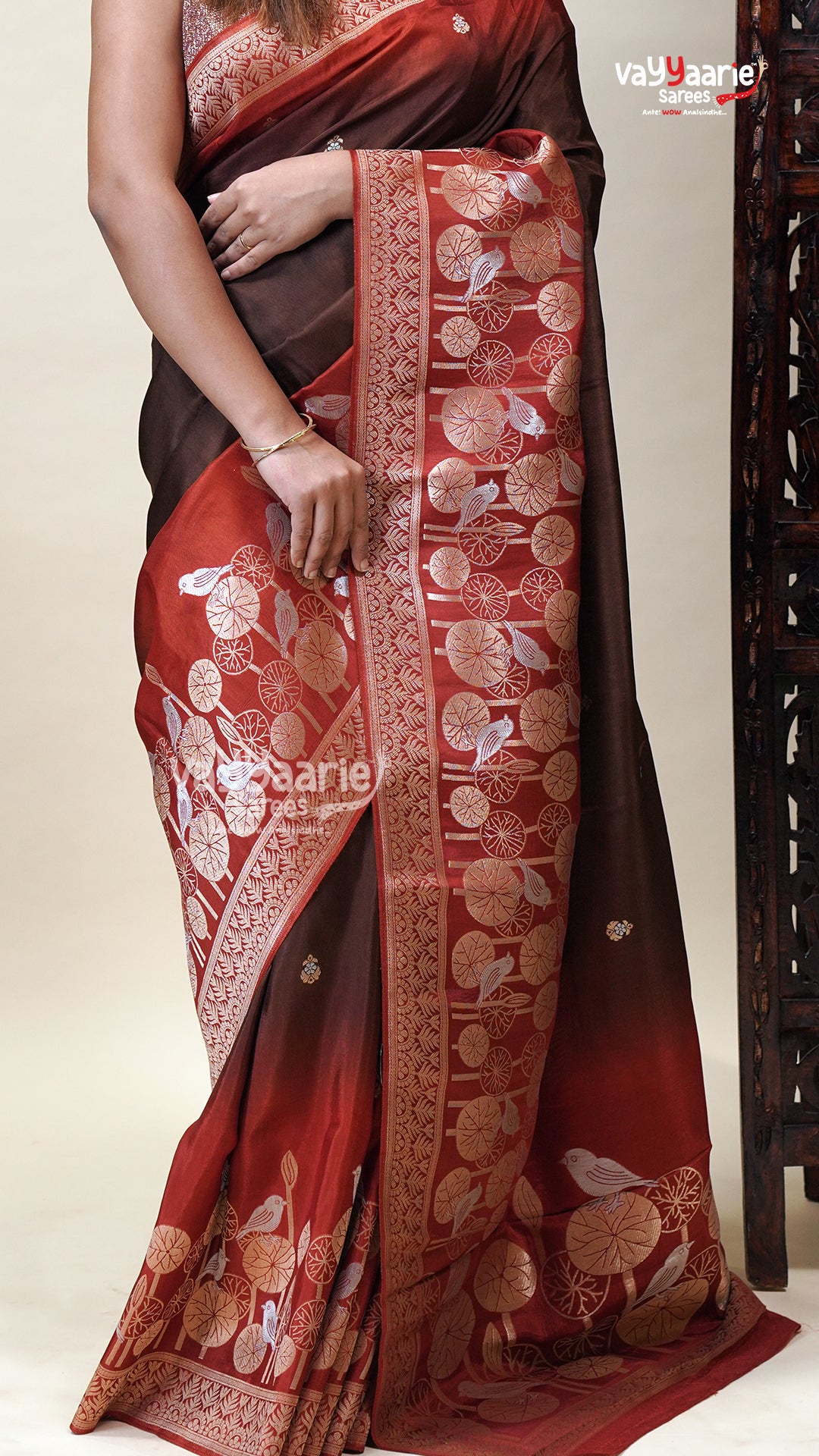 Classic Multicolour Tissu Saree for Events