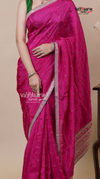 Crepe Saree in Multicolour for Gifting