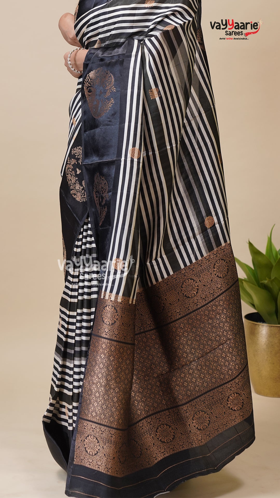Budget Multicolour Tissu Saree for Women