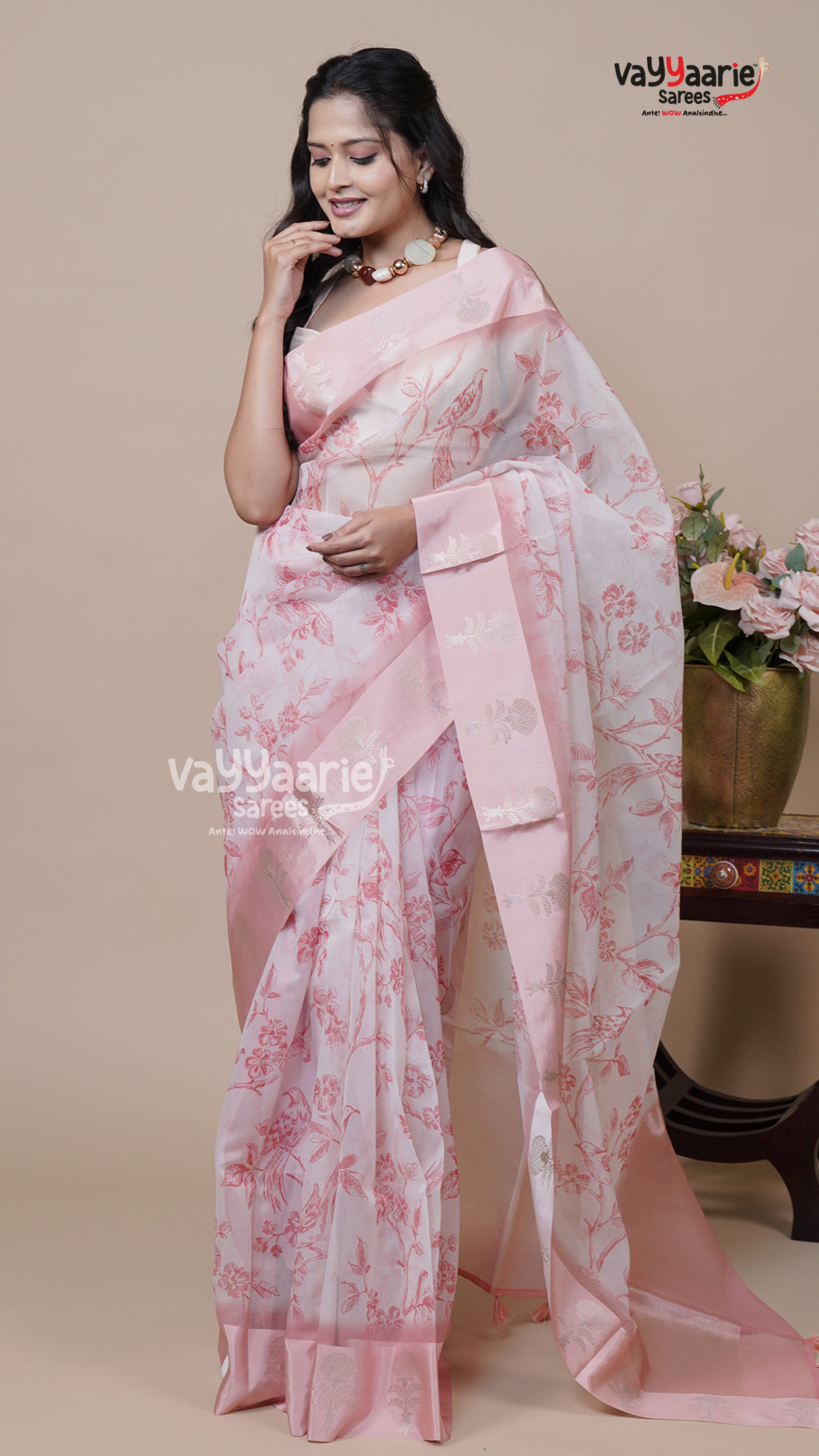 Artful Kora Saree for Family Functions