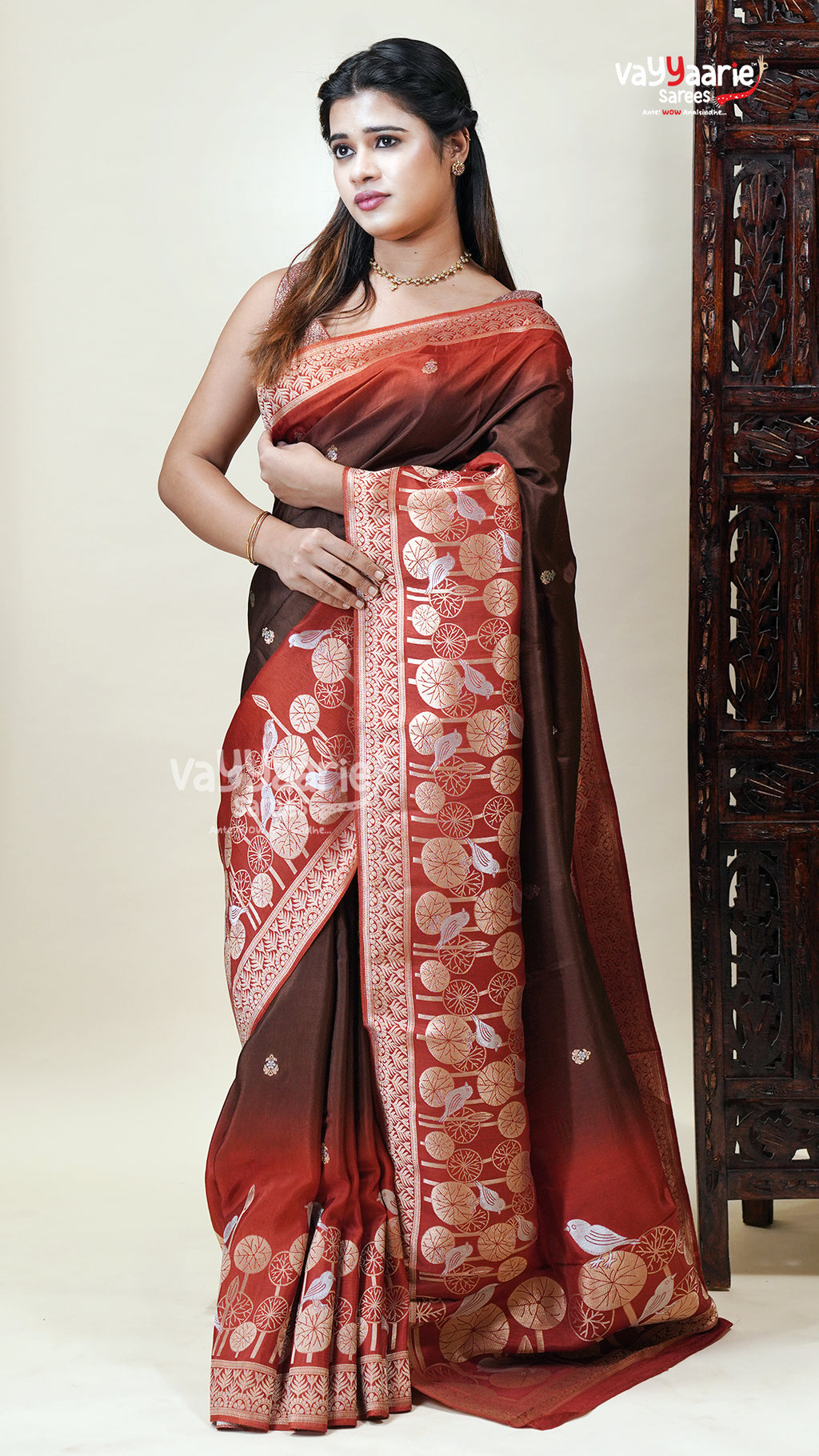 Classic Multicolour Tissu Saree for Events