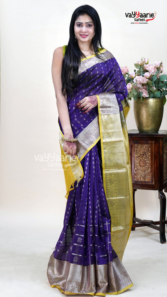 Violet Kuppadam Saree for Cultural Occasions Main Image