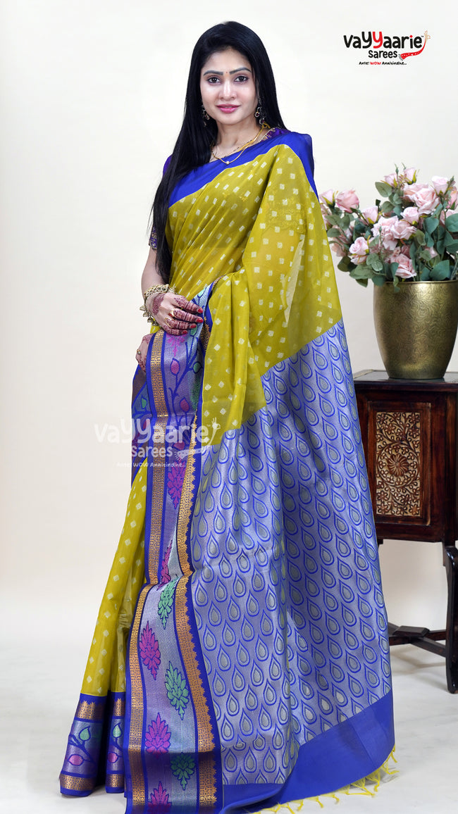 Mehendi Green Kuppadam Saree for Family Functions Hover Image