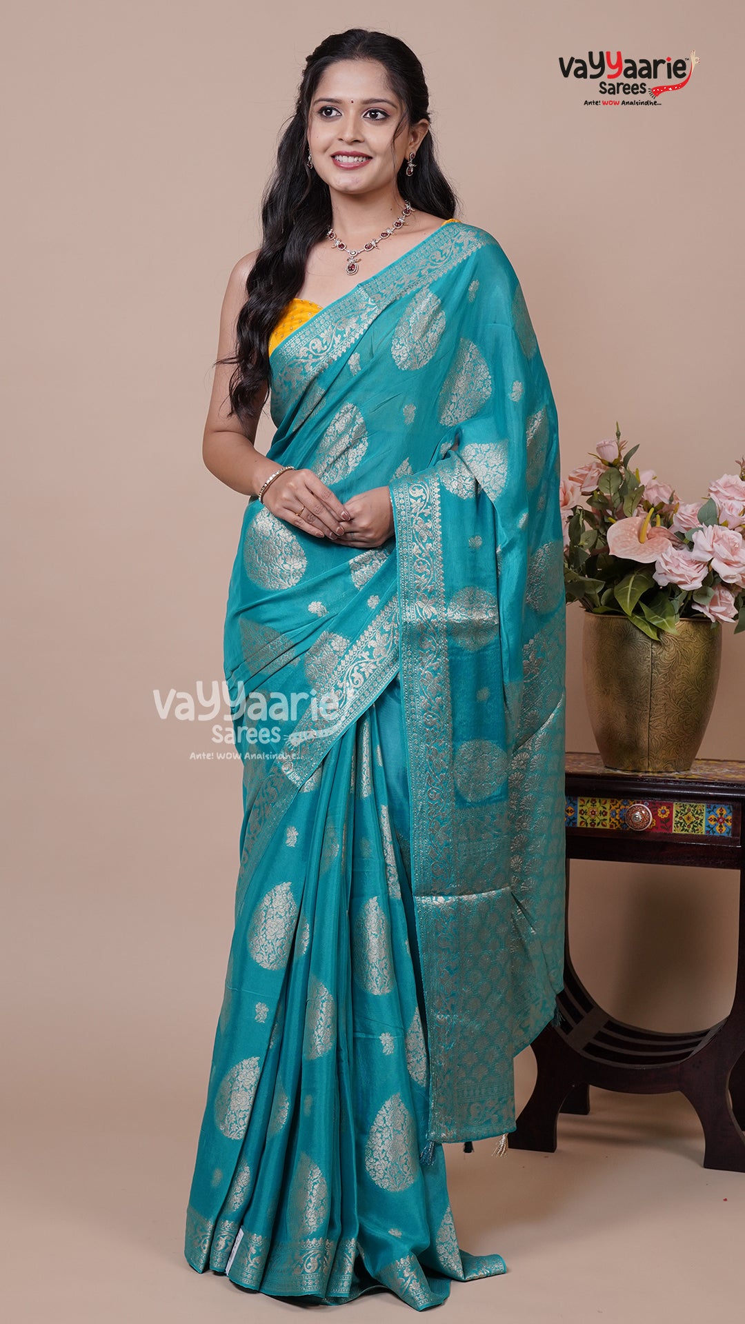 Graceful Banaras Mango Silk Saree for Wedding Events