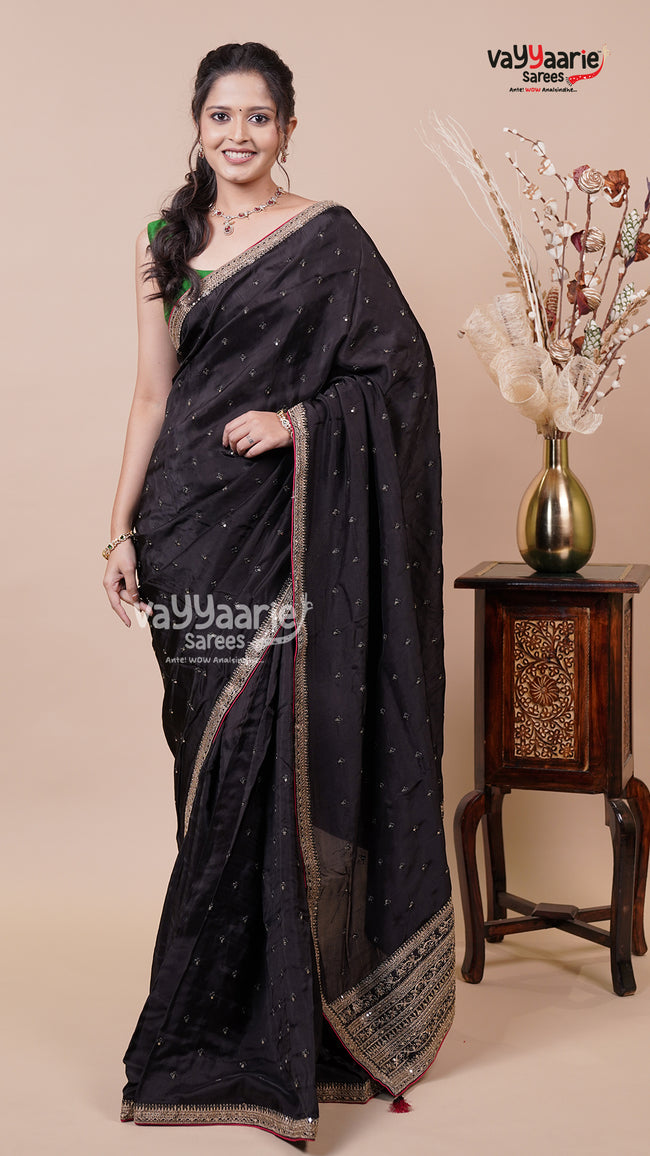 Crepe Saree for Party Wear Hover Image