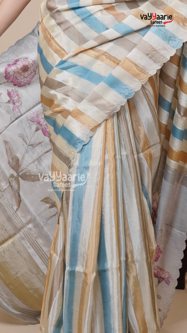 Artful Tissue Saree for Family Functions Main Image