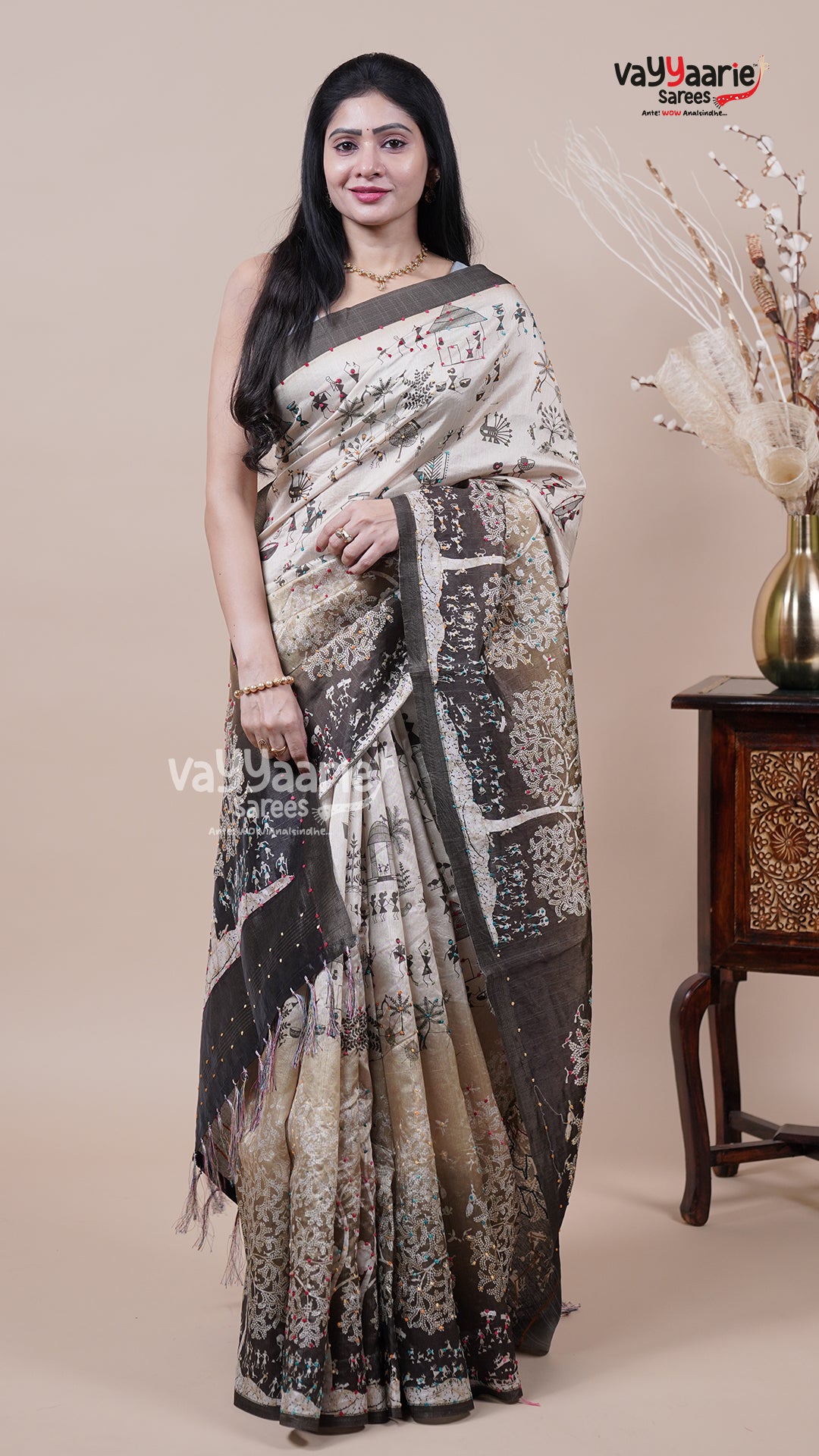 Graceful Dola Silk Saree for Wedding Events